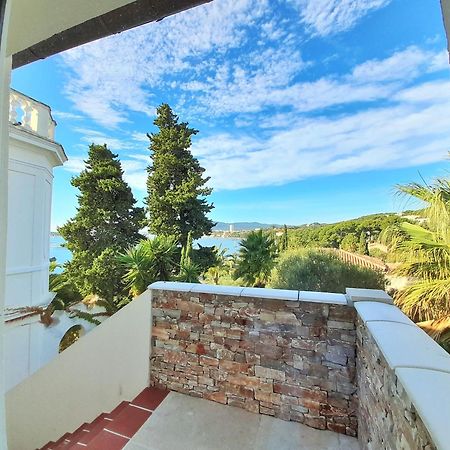 לה סיין סור-מר Villa-Chateau Les Terrasses - Tamaris, Plage Des Sablettes, Mer Au Bas De La Propriete מראה חיצוני תמונה
