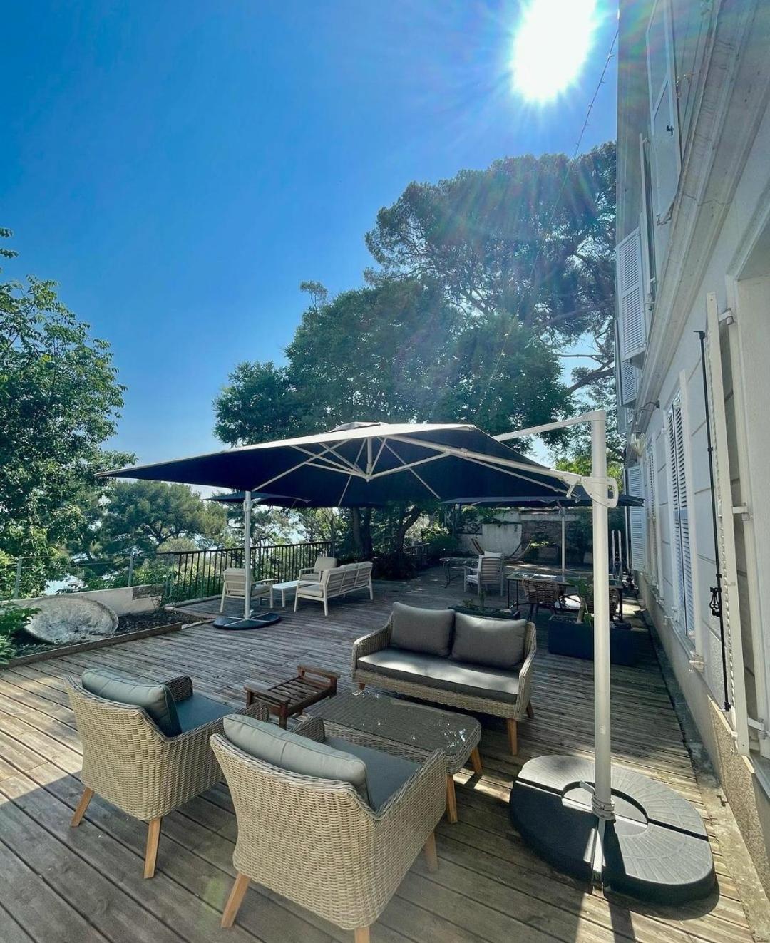 לה סיין סור-מר Villa-Chateau Les Terrasses - Tamaris, Plage Des Sablettes, Mer Au Bas De La Propriete מראה חיצוני תמונה