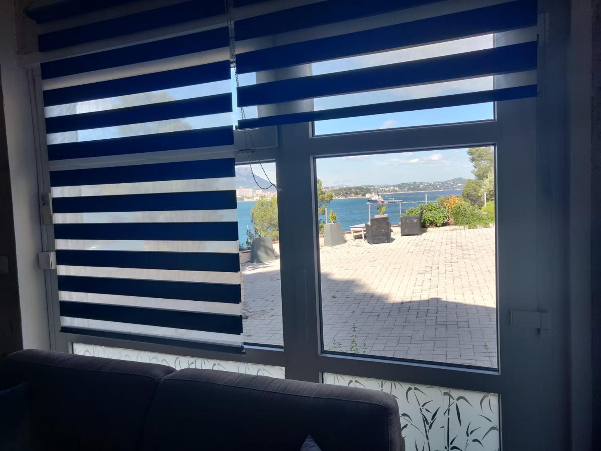 לה סיין סור-מר Villa-Chateau Les Terrasses - Tamaris, Plage Des Sablettes, Mer Au Bas De La Propriete מראה חיצוני תמונה