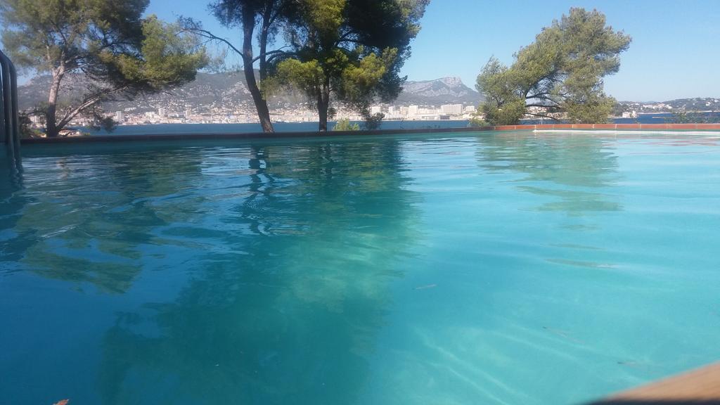 לה סיין סור-מר Villa-Chateau Les Terrasses - Tamaris, Plage Des Sablettes, Mer Au Bas De La Propriete מראה חיצוני תמונה